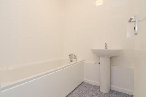 3 bedroom flat for sale, Broke Walk, London Fields, London, E8