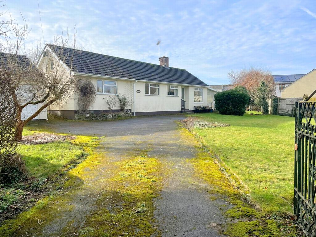 Llandogo Road, Trellech, NP25 2 bed bungalow for sale £350,000