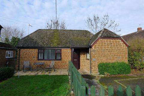 1 bedroom detached bungalow for sale, Langdon Lane, Radway, Warwick, CV35 0UQ