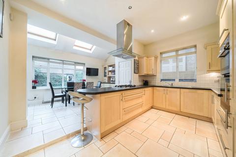 5 bedroom detached house for sale, Oxhey Road, Watford, Hertfordshire