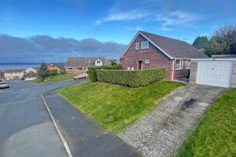 3 bedroom bungalow for sale, Cae America, Llanfairfechan, Conwy, LL33