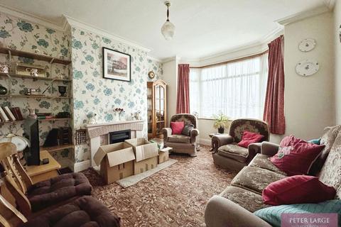 37 Handsworth Crescent, Rhyl, LL18 4HP
