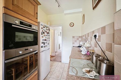 37 Handsworth Crescent, Rhyl, LL18 4HP