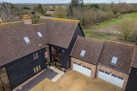 5 bedroom property for sale, The Rosary, Fen Drayton, CB24
