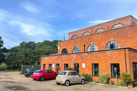 Flat 3, Power House, 87 West Street, Harrow, HA1 3EL