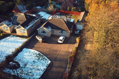 4 bedroom detached bungalow for sale, Station Road, Doncaster DN5