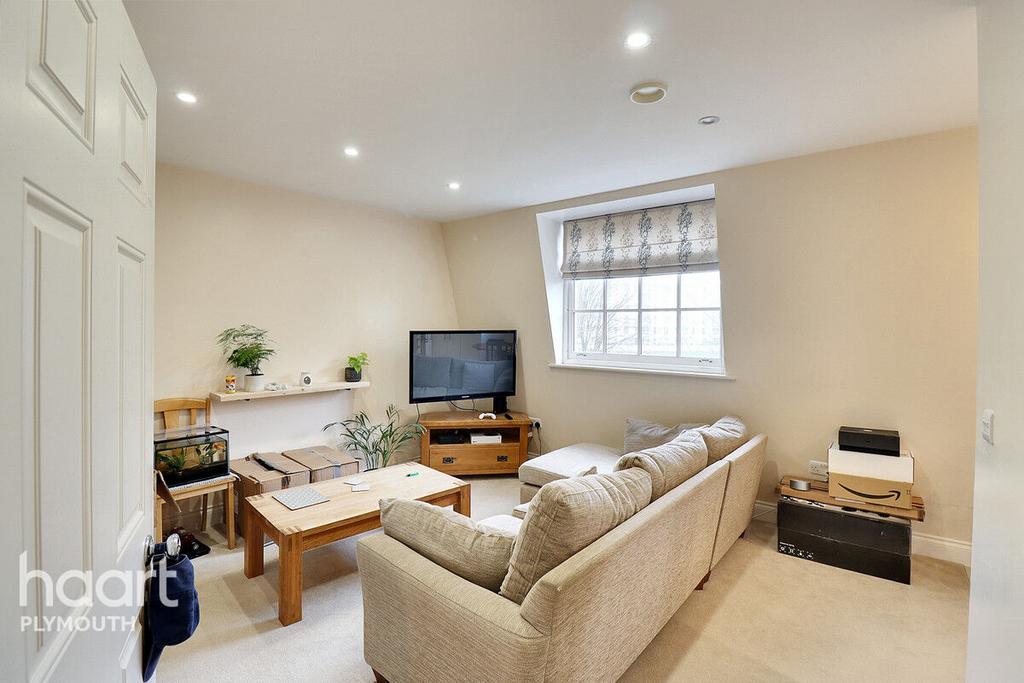 Mount Wise Crescent, Plymouth 1 bed apartment for sale £140,000