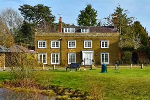 4 bedroom detached house for sale, West Common, Gerrards Cross, Buckinghamshire, SL9