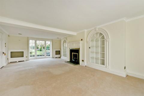 4 bedroom detached house for sale, West Common, Gerrards Cross, Buckinghamshire, SL9