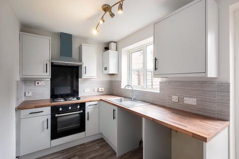 2 bedroom terraced house to rent, Brunel Court, Leeman Road, York, YO26