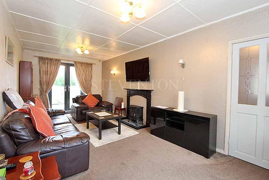 Bushbury Lane, Bushbury, Wolverhampton, WV10 3 bed semidetached house