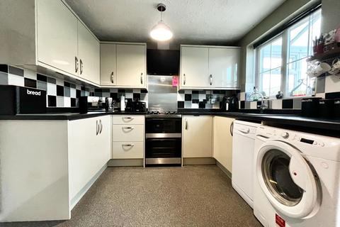30 Brecon Close, Paignton, TQ4 7GF
