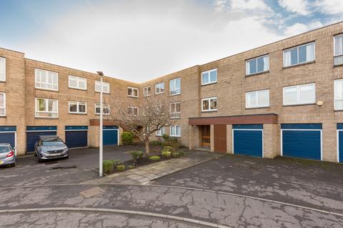 15 Belvedere Park, Edinburgh, EH6 4LR