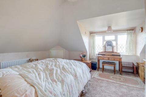 2 bedroom detached bungalow for sale, Orchard Way, Stanbridge, Leighton Buzzard, LU7