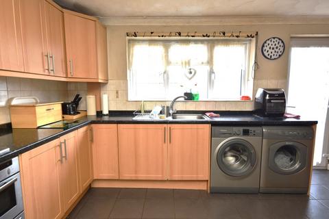 41 Goldmer Close, Shoeburyness, Southend-on-sea, SS3 9PR