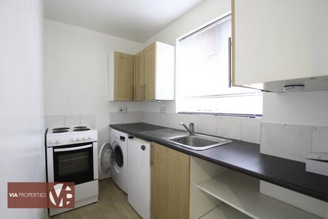 1 bedroom flat to rent, Parrotts Field, Hoddesdon EN11