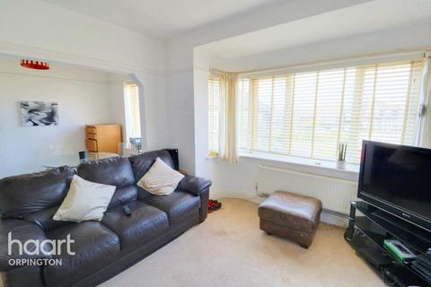 2 bedroom maisonette for sale, Rosslyn Close, West Wickham