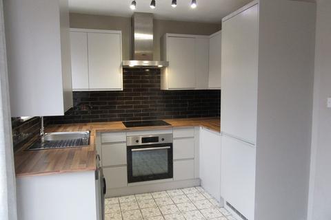 2 bedroom semi-detached house to rent, Ellis Street, Hulme, Manchester. M15 5TA