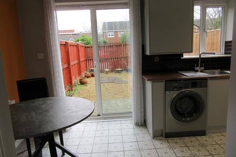 2 bedroom semi-detached house to rent, Ellis Street, Hulme, Manchester. M15 5TA