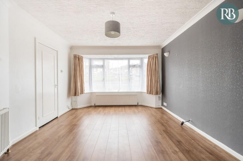 Holmbush Way, Southwick BN42 3 bed semidetached house for sale £400,000