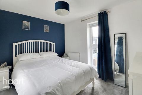 3 Bata Mews, East Tilbury, Tilbury, RM18 8FR