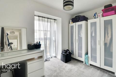 3 Bata Mews, East Tilbury, Tilbury, RM18 8FR