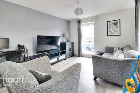3 Bata Mews, East Tilbury, Tilbury, RM18 8FR