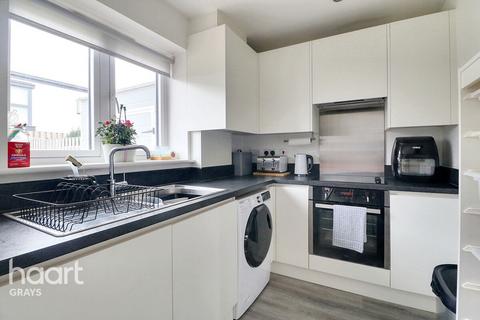 3 Bata Mews, East Tilbury, Tilbury, RM18 8FR