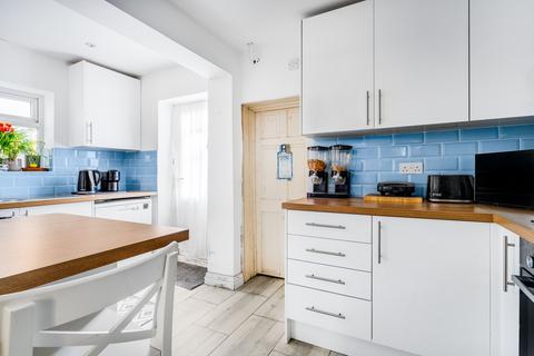 96 Stanley Road, Croydon, CR0 3QB
