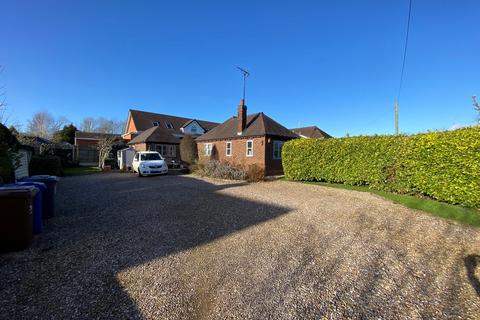 4 bedroom detached bungalow for sale, Marlpit Lane, Denstone