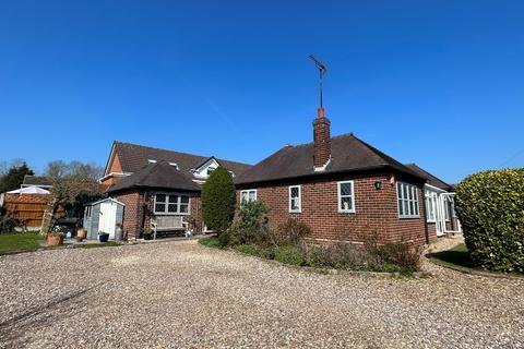 undefined, Marlpit Lane, Denstone