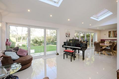 4 Stockfield Road, Claygate, Esher, KT10 0QG