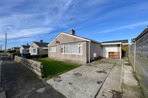 3 bedroom detached bungalow for sale, Maes Gwynfa, Bodedern