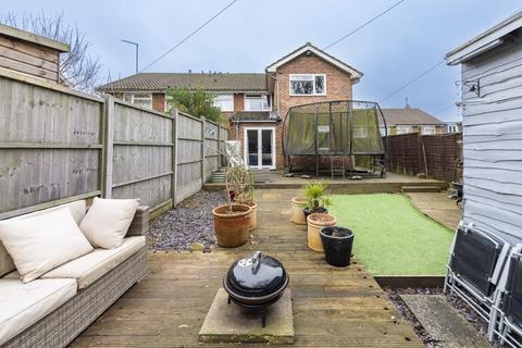 4 bedroom semi-detached house for sale, Nevill Road, Uckfield