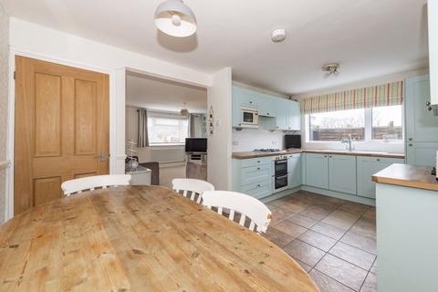 4 bedroom semi-detached house for sale, Nevill Road, Uckfield