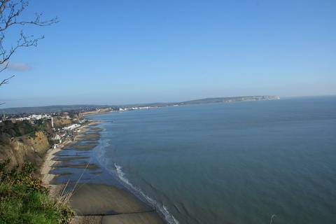 1 bedroom apartment to rent, Luccombe Road, Shanklin