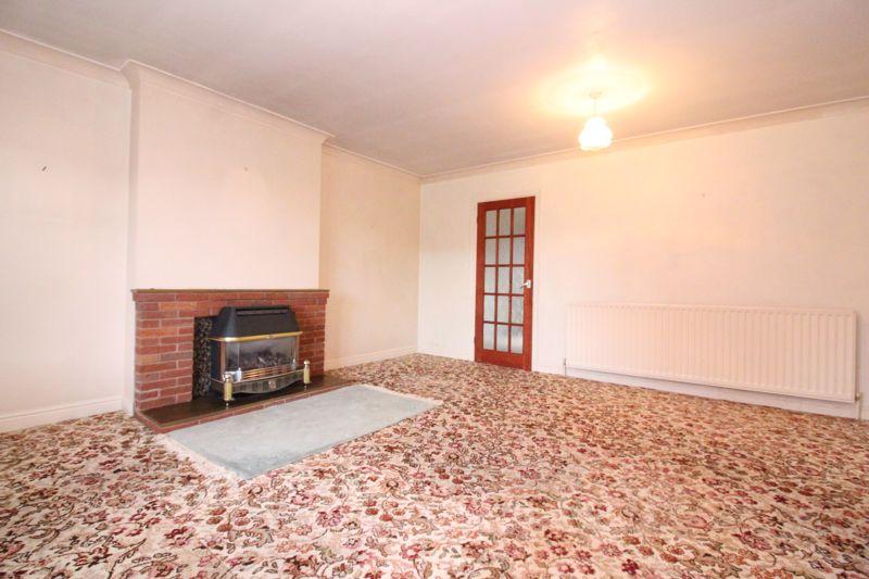 Windermere Drive, Kingswinford DY6 4 bed detached house for sale £375,000