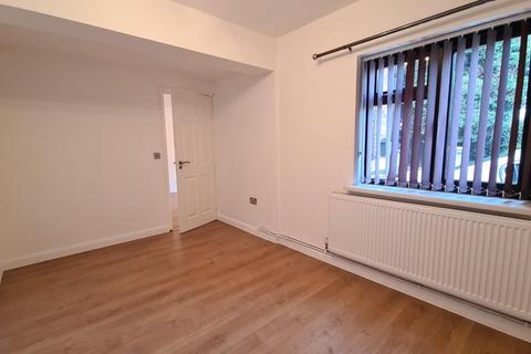 1 bedroom flat to rent, High Street South, Dunstable, LU6