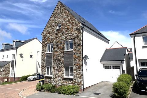 4 bedroom house for sale, Aglets Way, St. Austell
