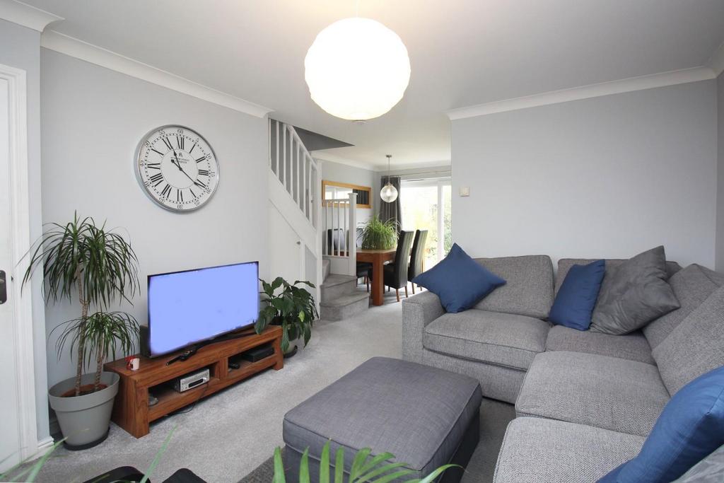 Morecambe Close, Stevenage, SG1 2BF 3 bed terraced house for sale £
