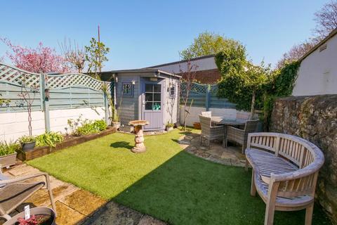 2 bedroom end of terrace house for sale - Grove Terrace, Penarth