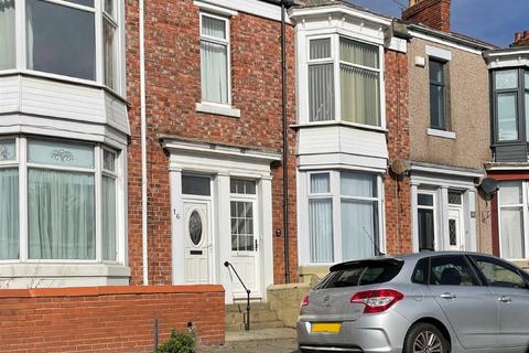 3 bedroom flat for sale, Reading Road, South Shields