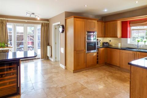 22 Longmead Drive, Fiskerton, Southwell, NG25 0UP
