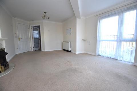 1 bedroom retirement property for sale, Ashingdon Road, Rochford