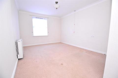 1 bedroom retirement property for sale, Ashingdon Road, Rochford