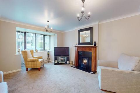1 Ash Croft, Bradford, BD6 3QR