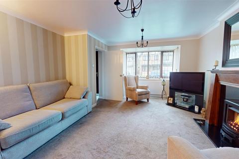 1 Ash Croft, Bradford, BD6 3QR
