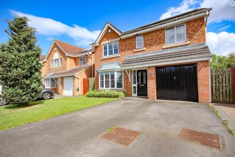 4 bedroom detached house for sale - West End Way, Lower Hartburn, Stockton-On-Tees, TS18 3UA