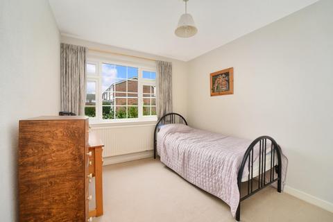 33 Hartford Road, Epsom, KT19 9JD