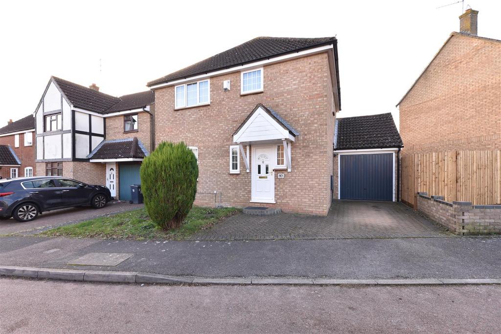 The Pastures, Stevenage 4 bed detached house for sale £525,000